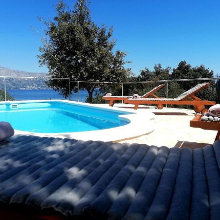 Secluded Holiday Home Heritage Postira Bagian luar foto