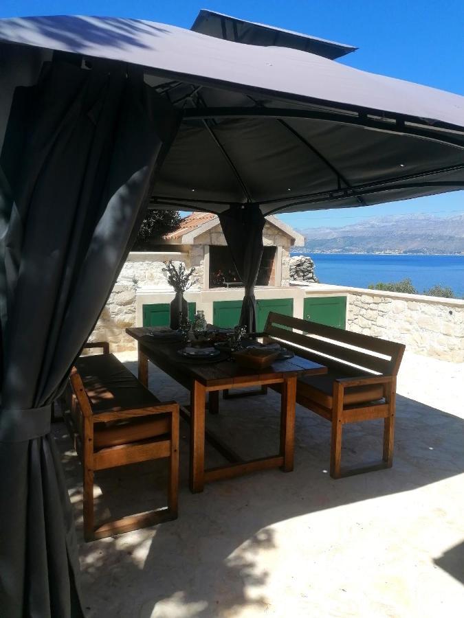 Secluded Holiday Home Heritage Postira Bagian luar foto